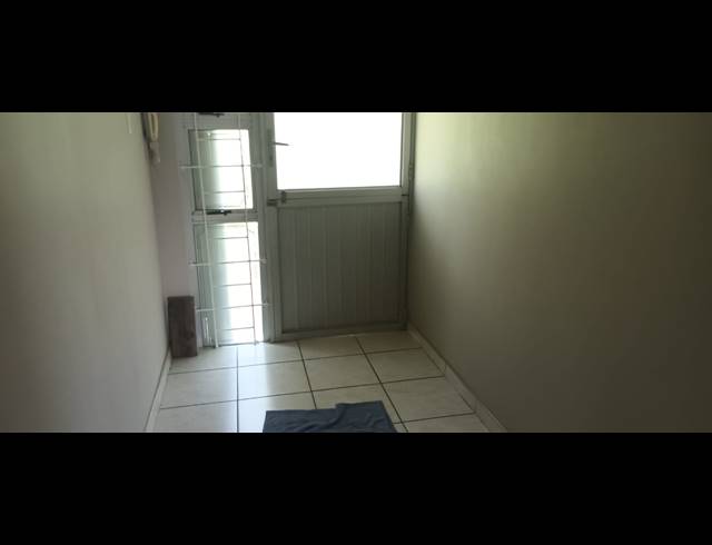 3 BEDROOM HOUSE TO LET IN ESCOMBE